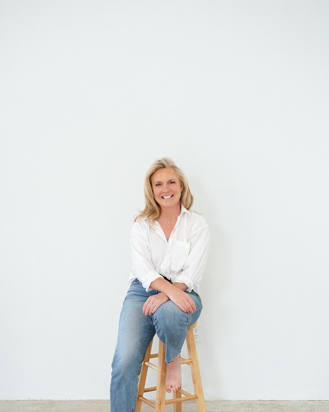 Caitlyn Skolnick, LCSW — creator of the Confident Girls Club for girls ages 9 to 13 in New Jersey