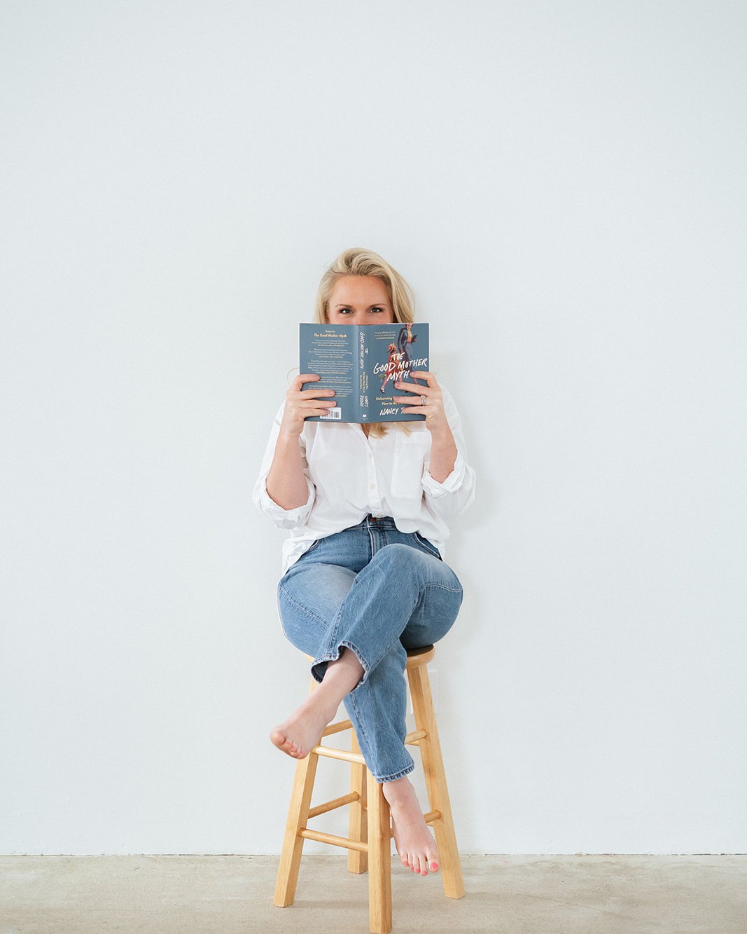 Caitlyn Skolnick reading — midlife is the middle of your story, not the end